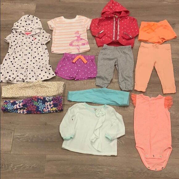 🎉1 hr sale 🎉Baby girl bundle 12 - Picture 1 of 8